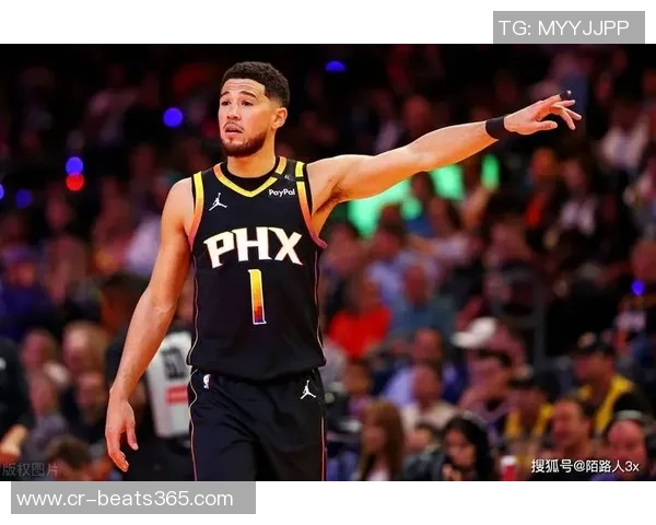 布克展望未来球队成长期待每场比赛的胜利与进步