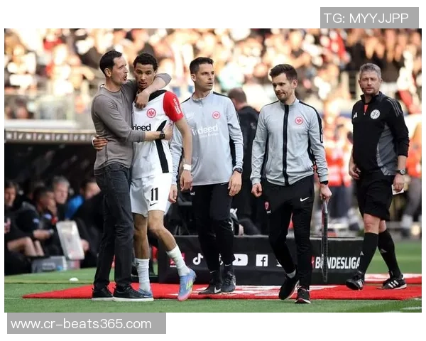 埃基蒂克本赛季英超表现抢眼射门次数领衔队内成关键球员 埃基蒂克本赛季英超表现抢眼射门次数领衔队内成关键球员